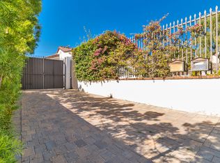 1953 Preuss Rd, Los Angeles, CA 90034