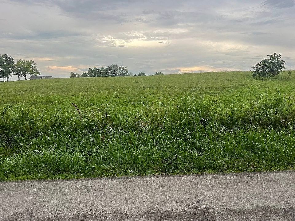 1st image of 483 Hopewell Rd