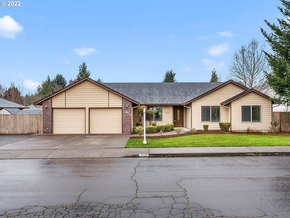 1st image of 4508 NE 122nd St