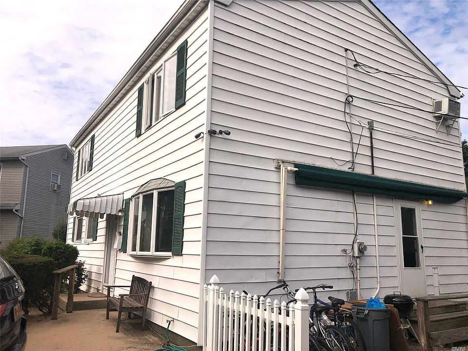 2nd image of 7 Kemp Ave