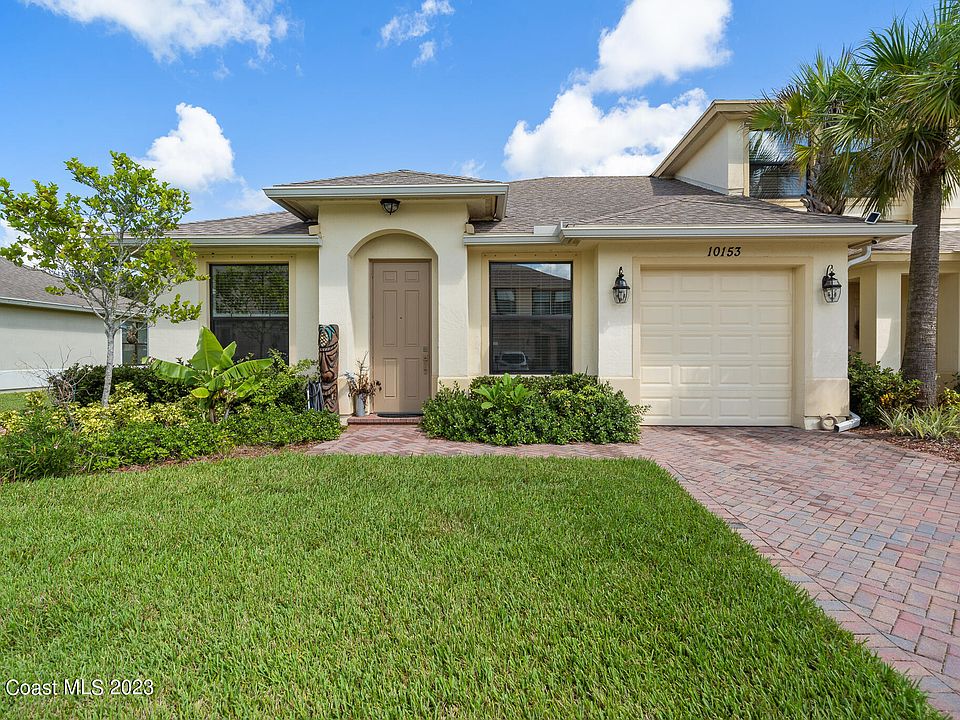 1st image of 10153 W Villa Cir