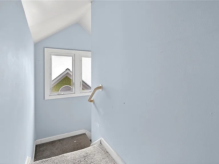 303 Cornell St #B — Photo 17