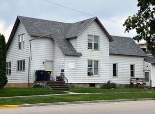 801 Kilbourn Ave, Tomah, WI 54660