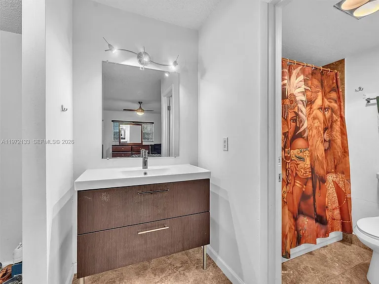 6201 N Falls Circle Dr #210 — Photo 15