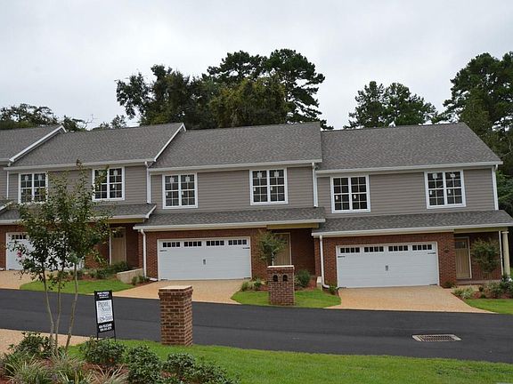 4th image of 3245 Gramercy Pl #22