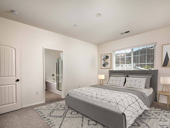 Jackson Pointe 111 Bedroom