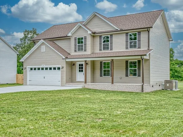 1081 W Cemetery Rd, Cookeville, TN 38506