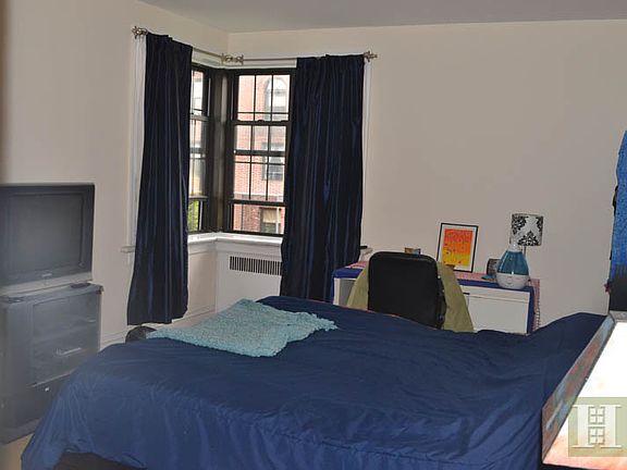 3rd image of 570 Fort Washington Ave APT 65A