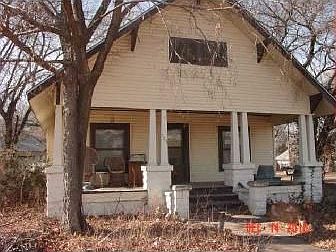 2nd image of 725 N Merchant St