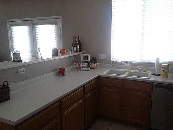 5th image of 3520 Sandy Brown Ave