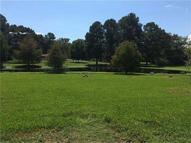 1st image of 831 Shoreline Dr