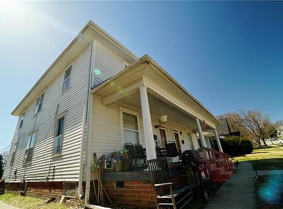 5th image of 2714-16 E Jules St