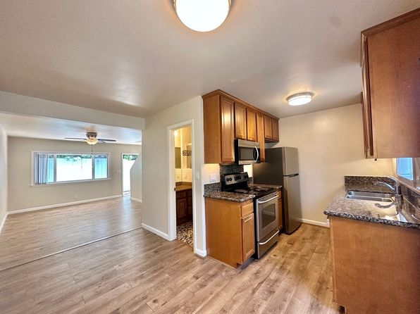 2020 Diamond St UNIT 19