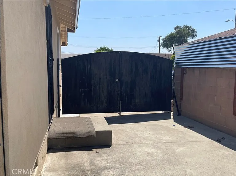 1433 W Glenmere St — Photo 13