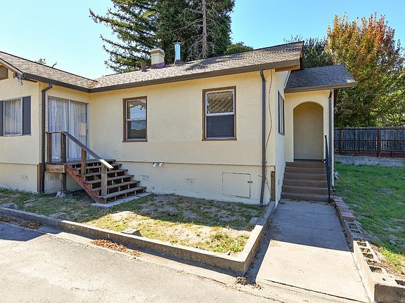 2nd image of 661 Chapman Lane