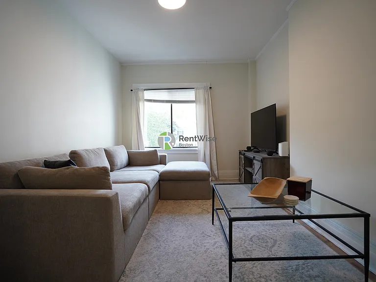 230 Walnut St #24 — Photo 21