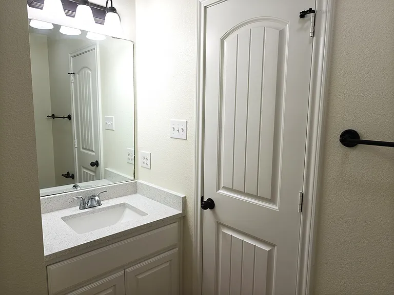 807 Dove Run Trl — Photo 21