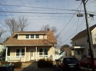 13 E 3rd St, Keyport, NJ 07735