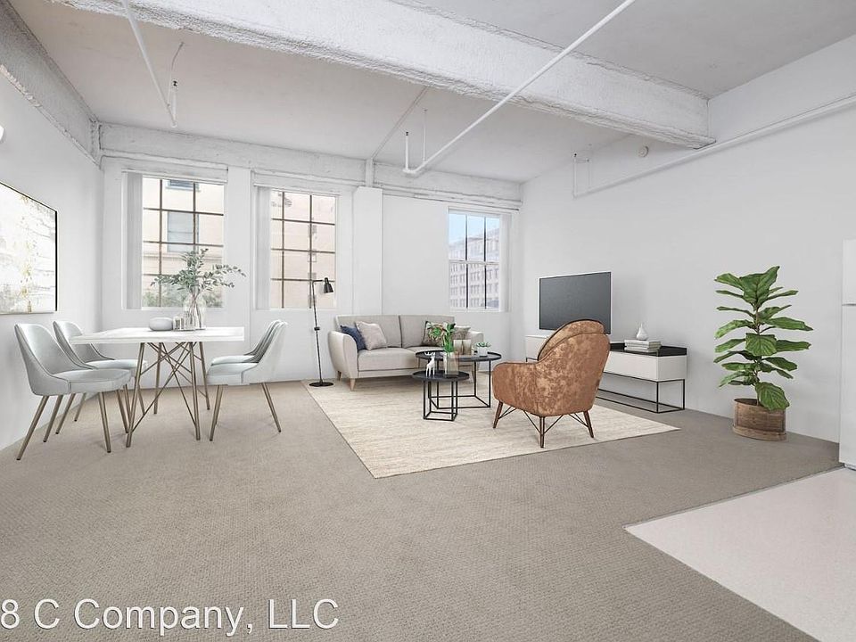 1st image of 428 C St Unit 313
