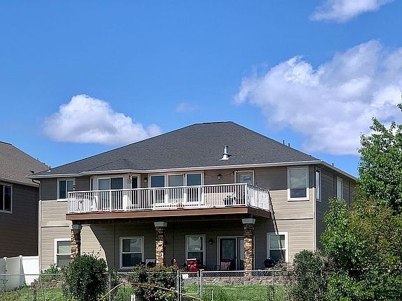 2nd image of 8706 Maclaren Ave