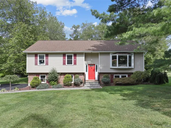 612 Challinor Drive, Yorktown Heights, NY 10598