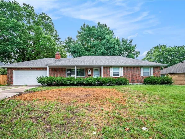 7601 Overton Dr, Raytown, MO 64138