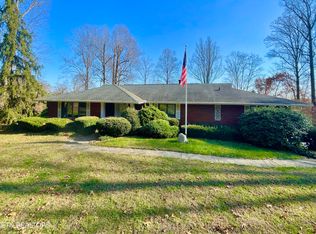 4814 Laurelwood Rd, Knoxville, TN 37918