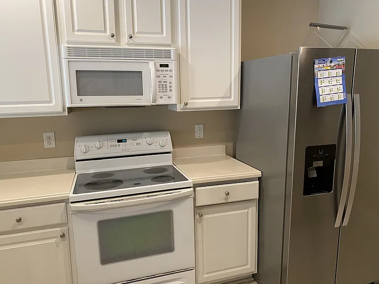 4113 Crownwood Dr — Photo 2