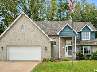 301 E 11th Ave, Coal Valley, IL