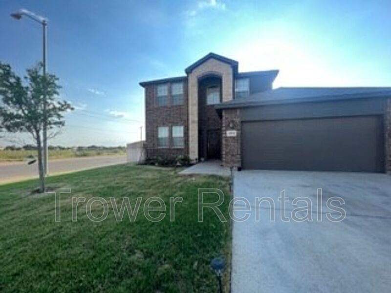 2nd image of 6901 Brite Rd