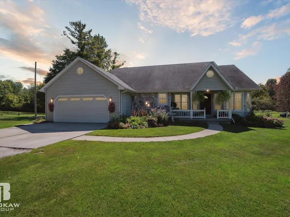 10424 Coolidge Rd, Goodrich, MI 48438