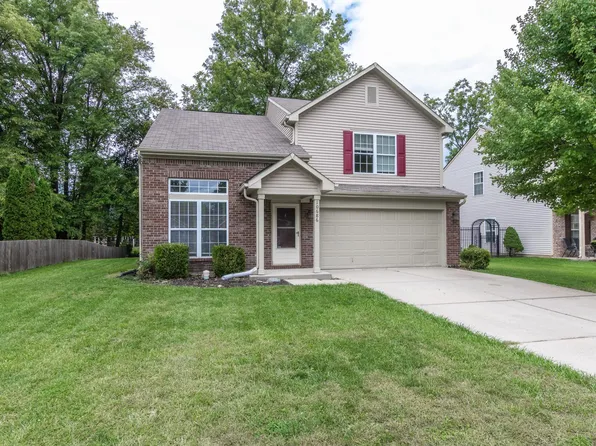 10686 Trailwood Dr, Fishers, IN 46038