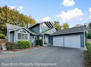 9235 3rd Ave SW, Seattle, WA 98106