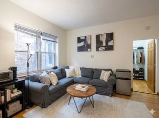 22 Battery St APT 1R, Boston, MA 02109