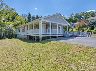 10 Enochs Way, Fletcher, NC 28732