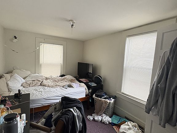 4th image of 289 Pelham Rd #2