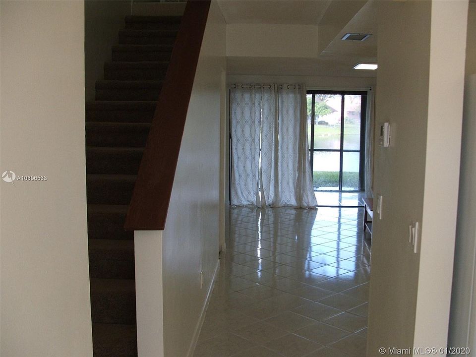 1st image of 4615 NW 90th Ave #4615