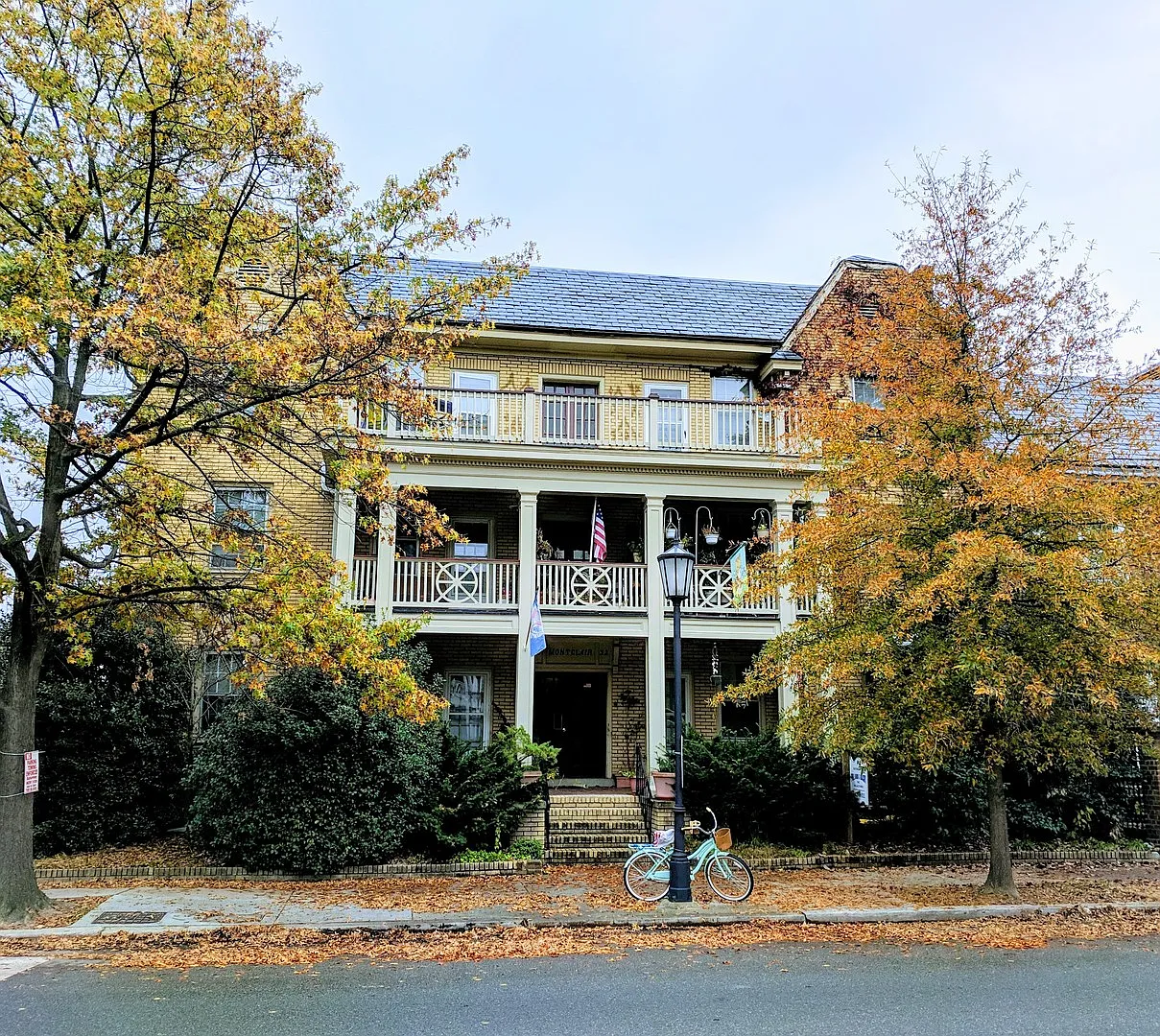 2832 Monument Ave.* — Photo 4