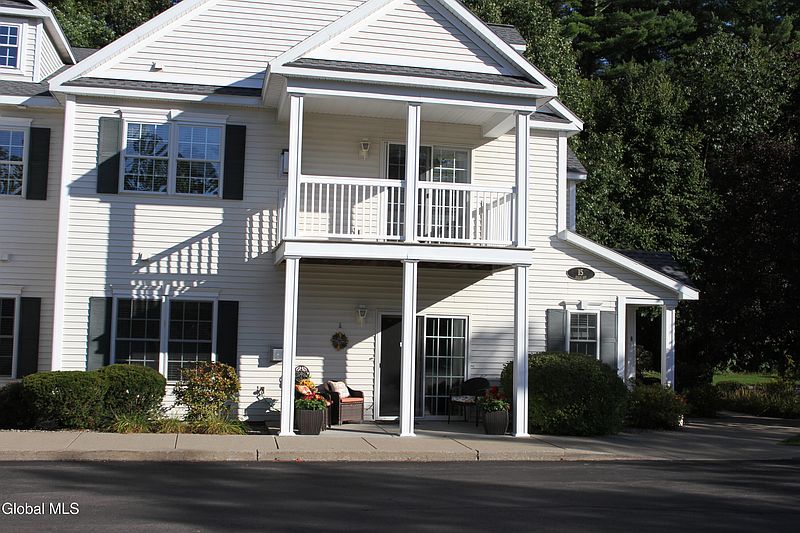 2nd image of 15 Ellis Avenue #8