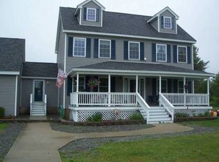 92 Baldwin Dr, Bangor, ME 04401