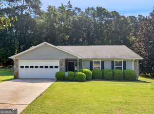 2866 Rosecommons Dr, Hampton, GA 30228