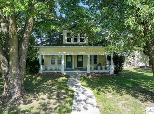 301 S Myrtle Ave, Smithton, MO 65350