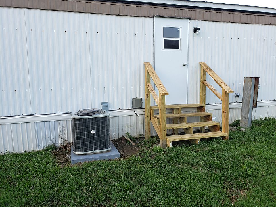Rear entry with new steps