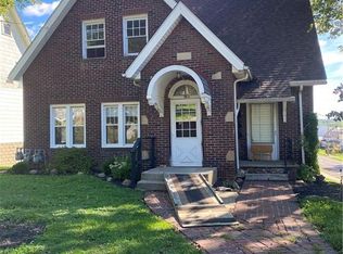 78 S Main St #A, Rittman, OH 44270