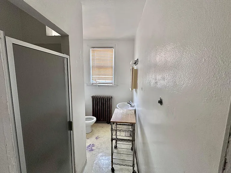 1142 N Stuart St #D — Photo 8