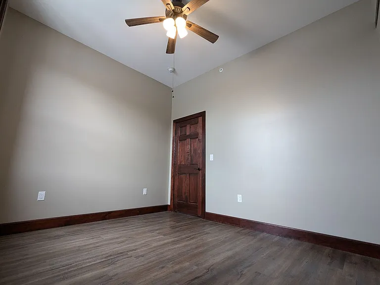 130 Remsen St — Photo 13