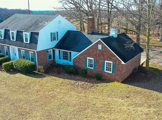 144 Red Feather Rd, Seneca, SC 29678