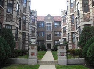 614 Sheridan Rd #3N, Evanston, IL 60202