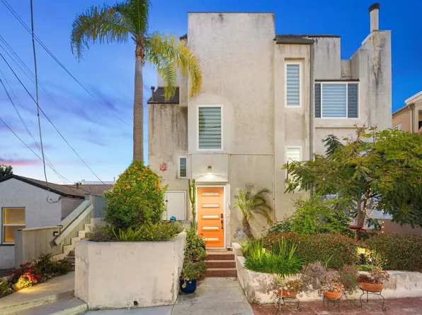 3974 Riviera Dr, San Diego, CA 92109