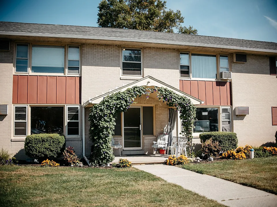 1012 Pecks Rd #1